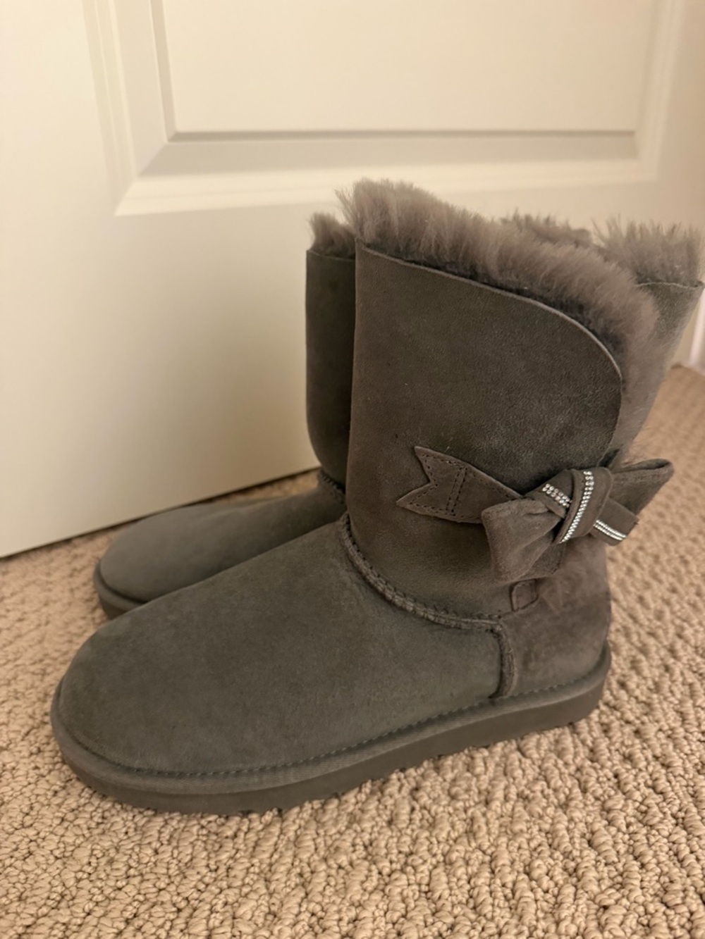 UGG Short Gray Suede Shearling Boots with Back Bow